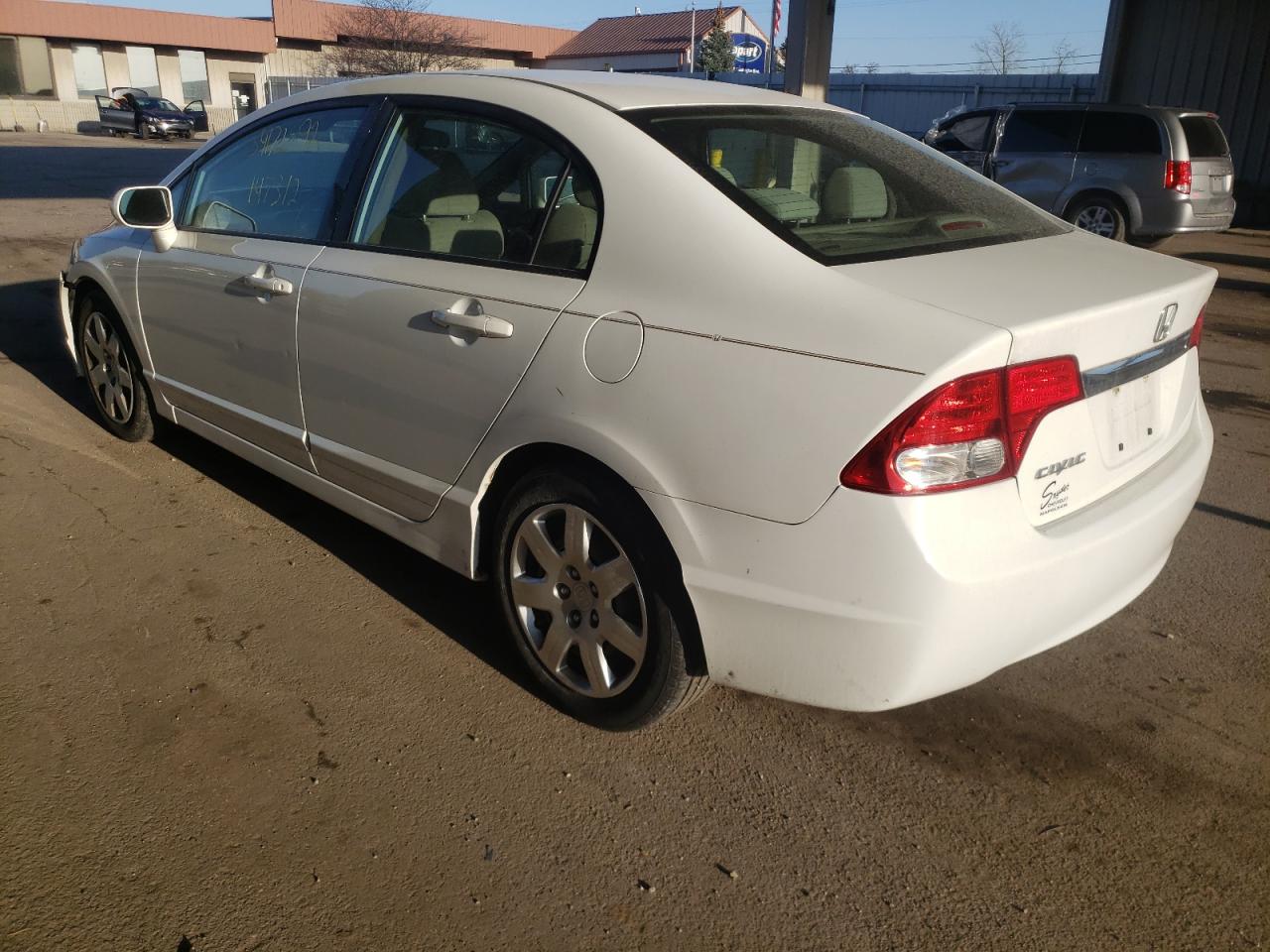 Photo 3 from auction – 2010 HONDA CIVIC LX with VIN 19XFA1F58AE016763