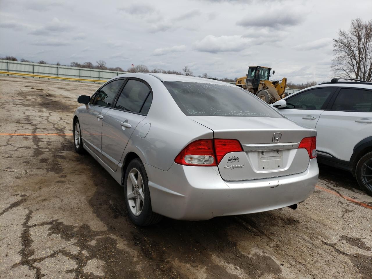 Photo 3 from auction – 2009 HONDA CIVIC LX with VIN 1HGFA165X9L024352