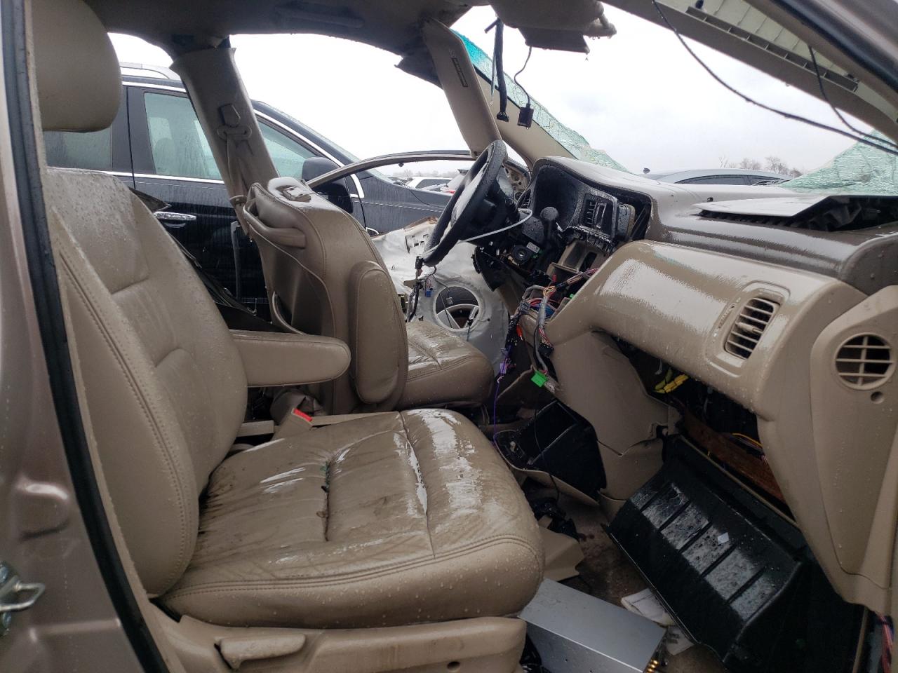 Photo 5 from auction – 2003 HONDA ODYSSEY EX with VIN 5FNRL18943B105444
