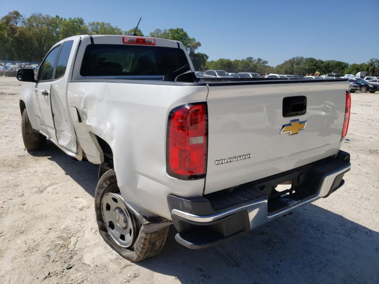 Photo 3 from auction – 2015 CHEVROLET COLORADO with VIN 1GCHSAEA8F1153538