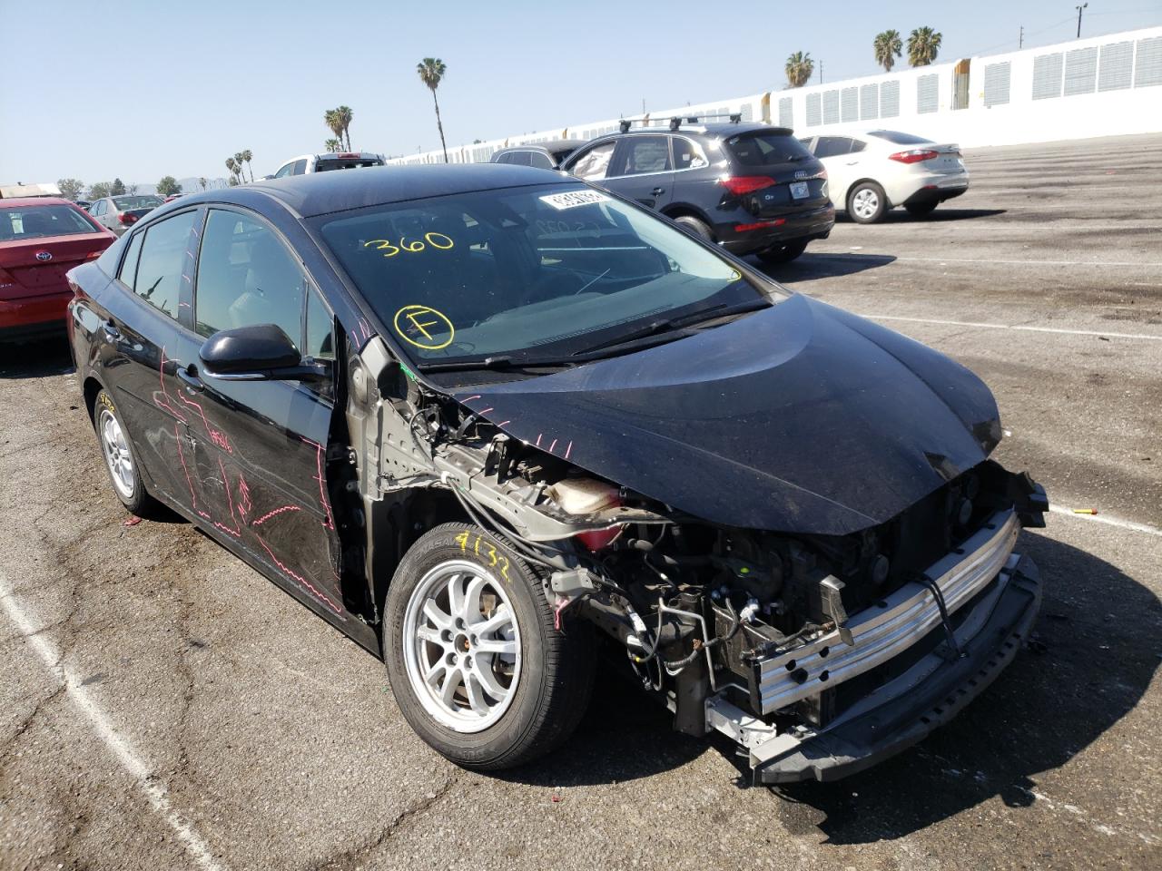 TOYOTA PRIUS 2018 with VIN JTDKBRFU4J3583528 - Photo from auction