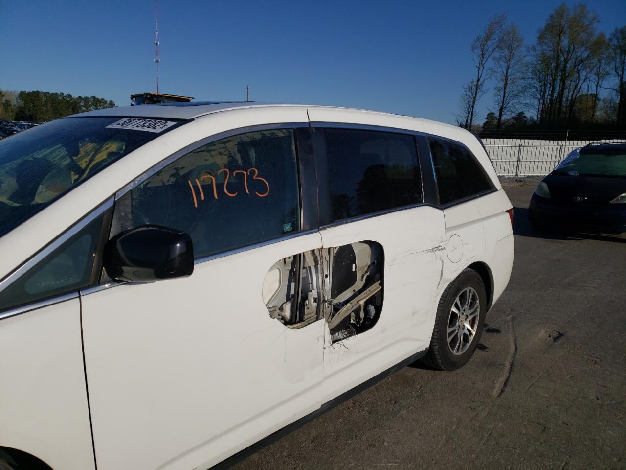 Photo 9 from auction – 2012 HONDA ODYSSEY EX with VIN 5FNRL5H64CB037854