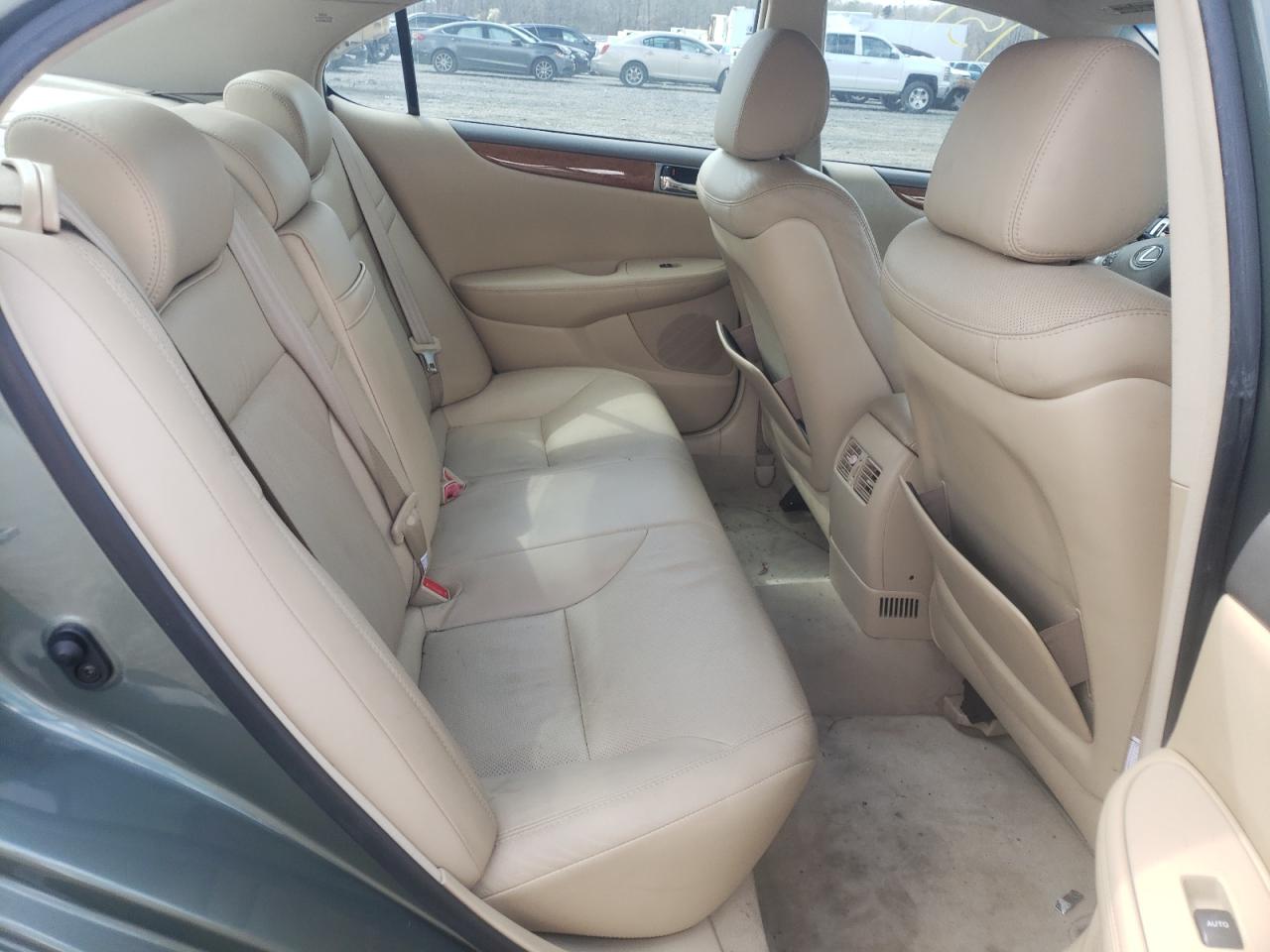 Photo 6 from auction – 2005 LEXUS ES 330 with VIN JTHBA30G455123720
