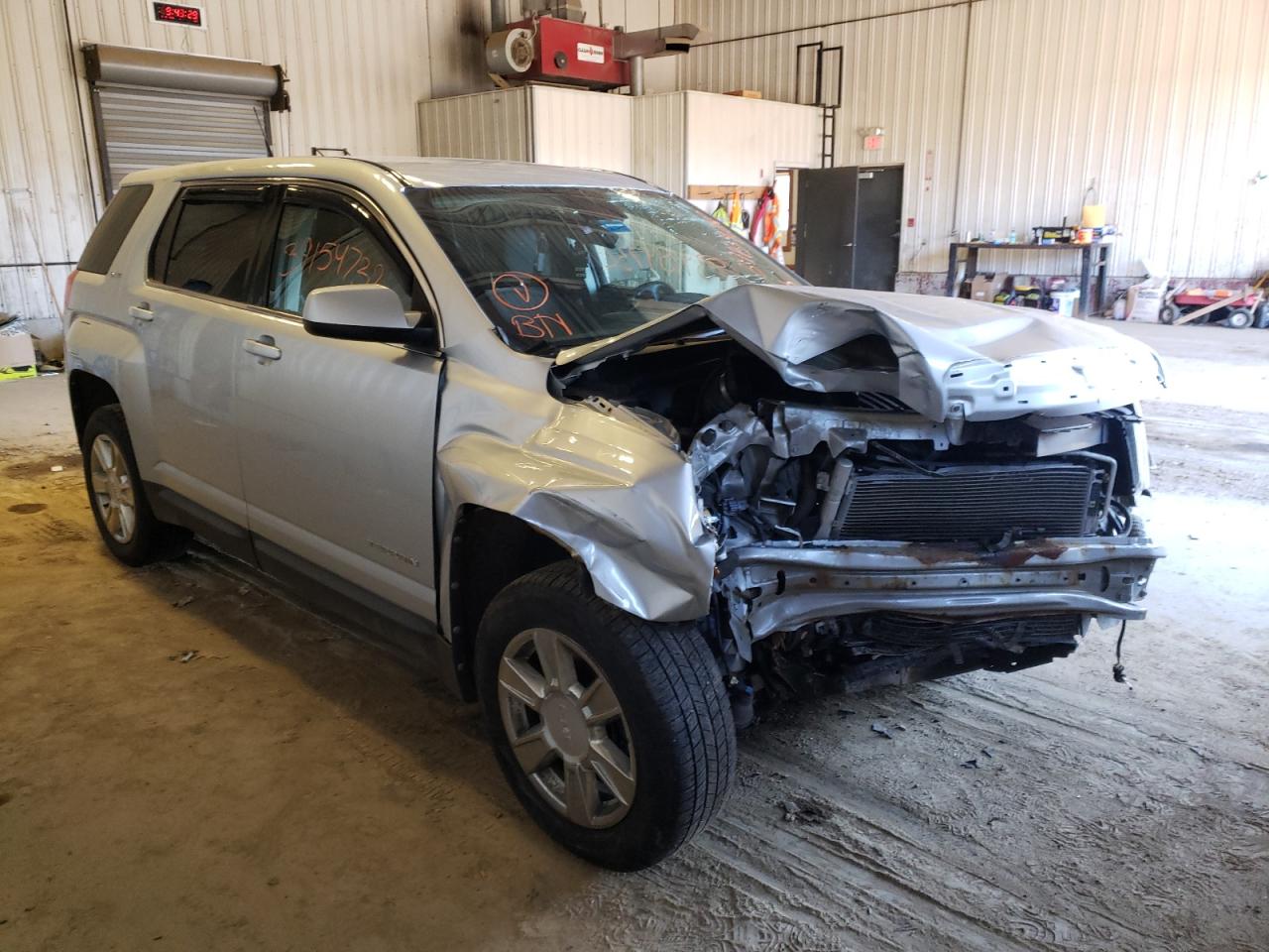 GMC TERRAIN SL 2012 with VIN 2GKFLREKXC6172150 - Photo from auction