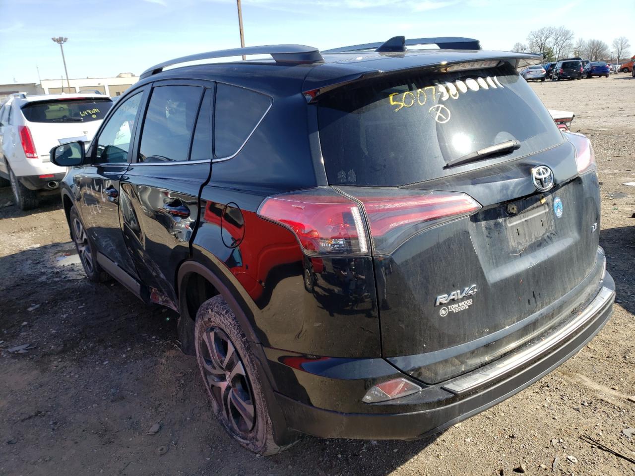 Photo 3 from auction – 2018 TOYOTA RAV4 LE with VIN 2T3ZFREV6JW500756