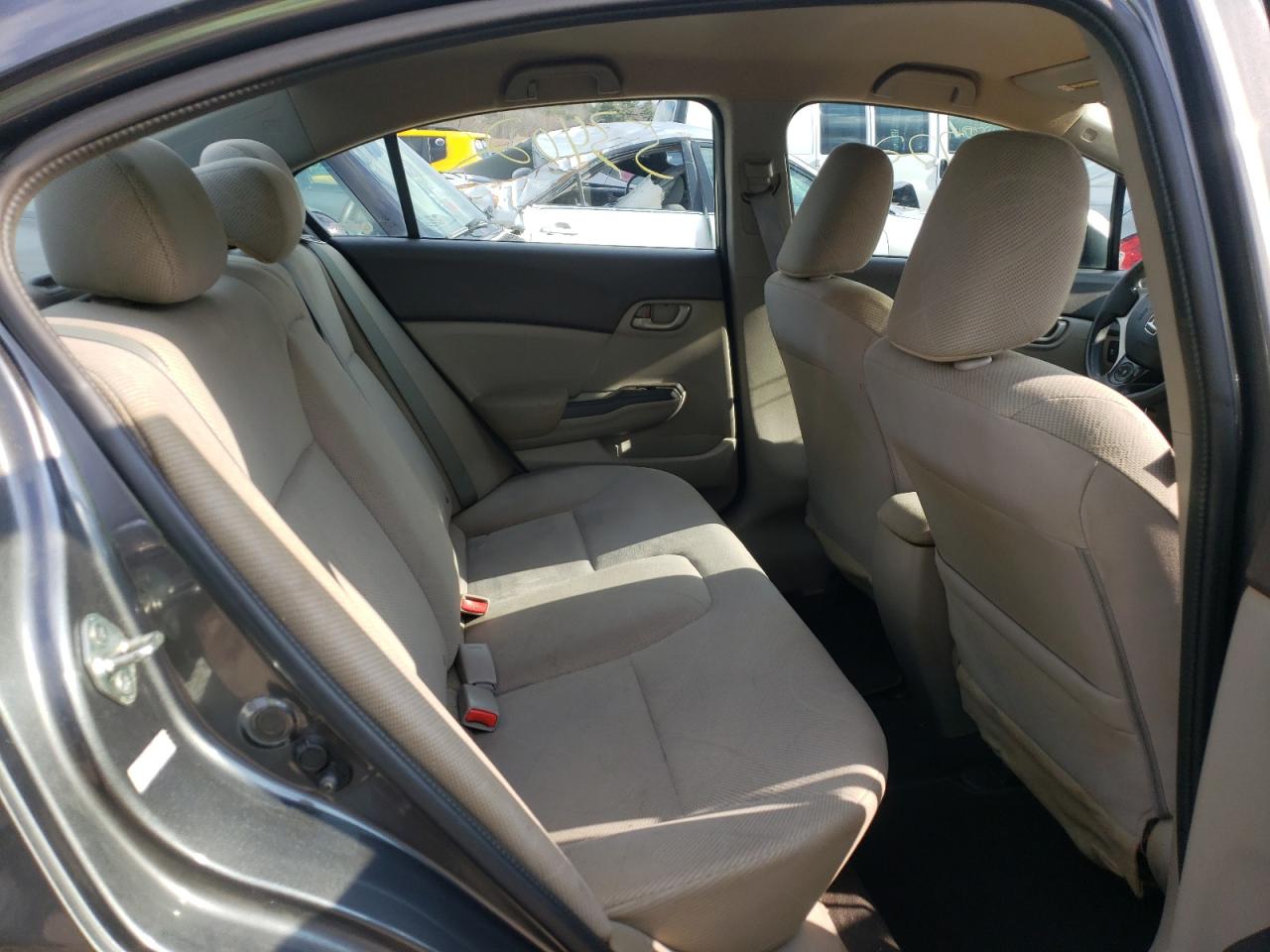 Photo 6 from auction – 2012 HONDA CIVIC LX with VIN 2HGFB2F54CH591003