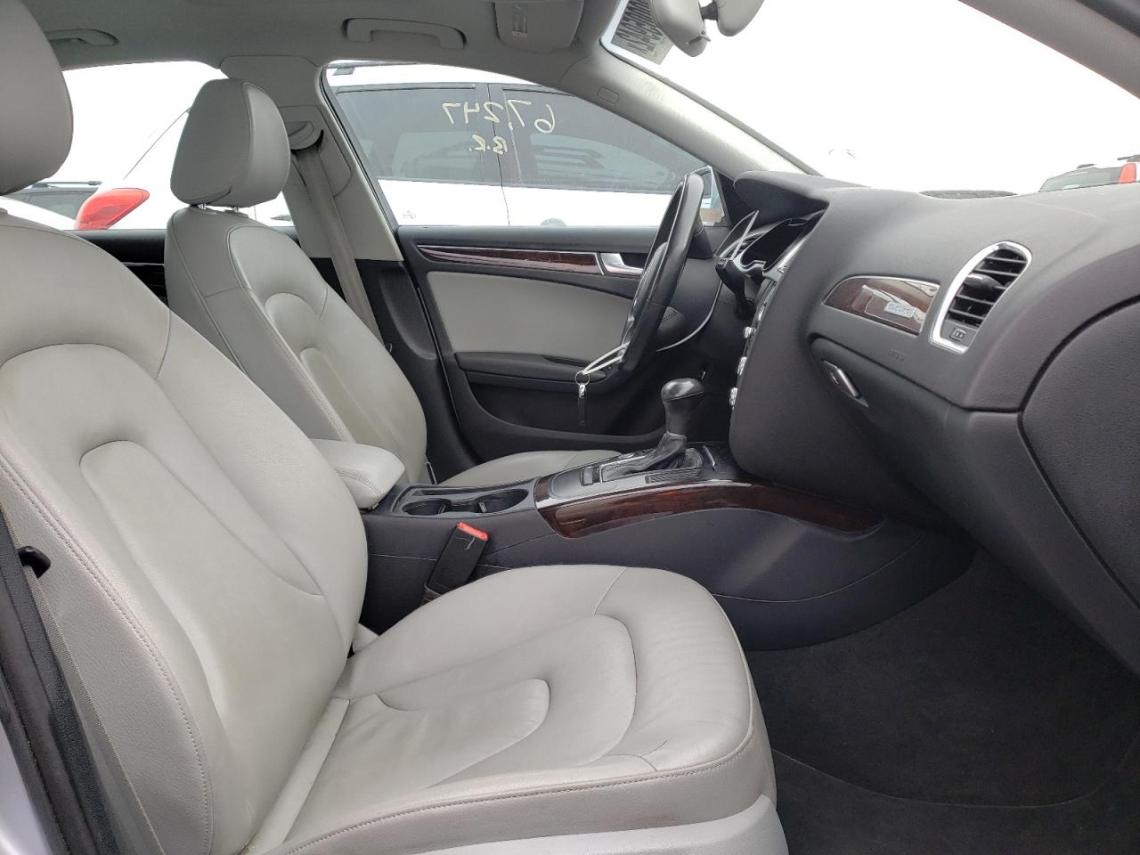 Photo 5 from auction – 2016 AUDI A4 PREMIUM with VIN WAUBFAFL8GN006282