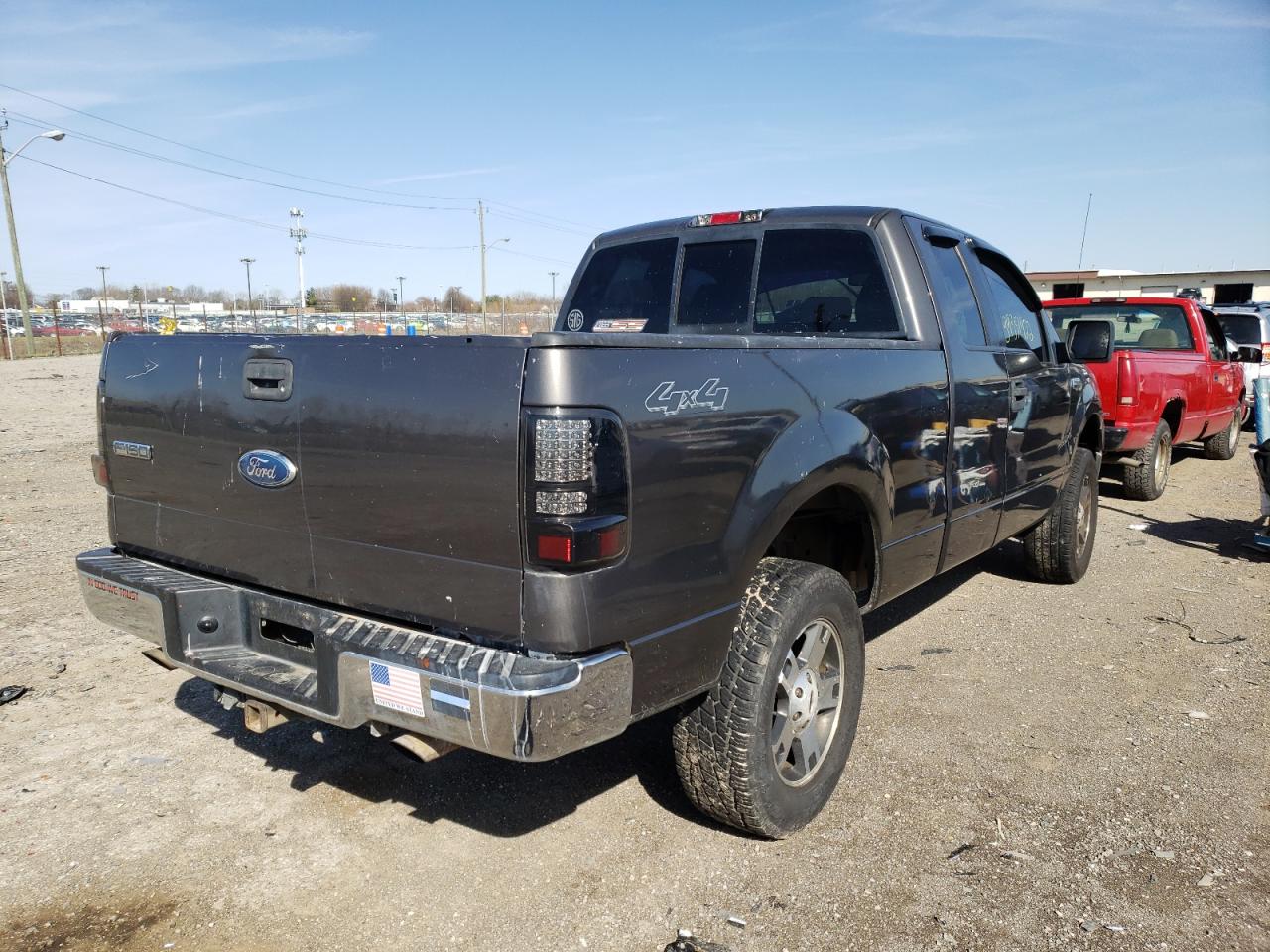 Photo 4 from auction – 2006 FORD F150 with VIN 1FTPX14506FA56919