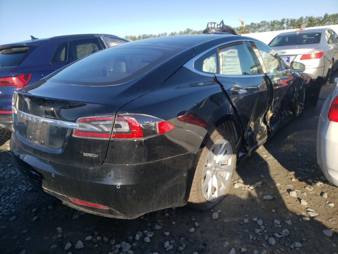 Photo 4 from auction – 2018 TESLA MODEL S with VIN 5YJSA1E26JF297817