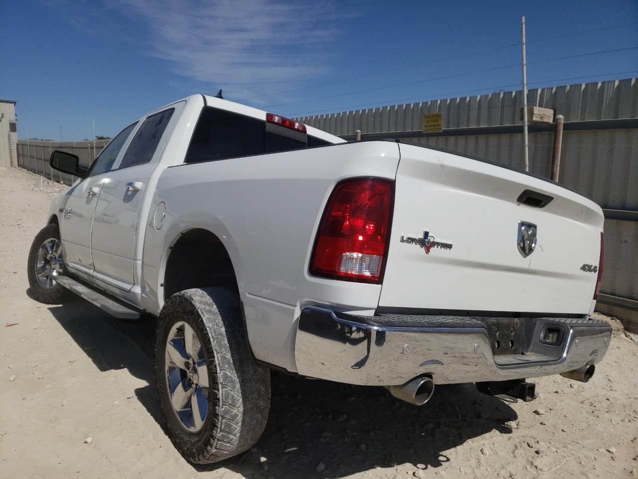 Photo 3 from auction – 2016 RAM 1500 SLT with VIN 1C6RR7LM9GS173395