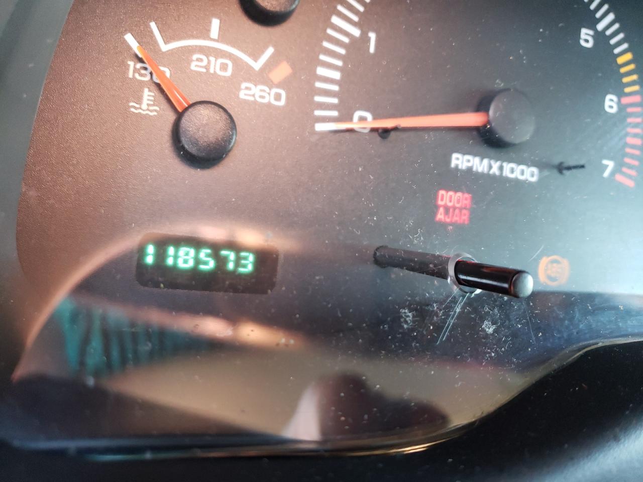 Photo 8 from auction – 2000 DODGE DURANGO with VIN 1B4HS28N3YF207805