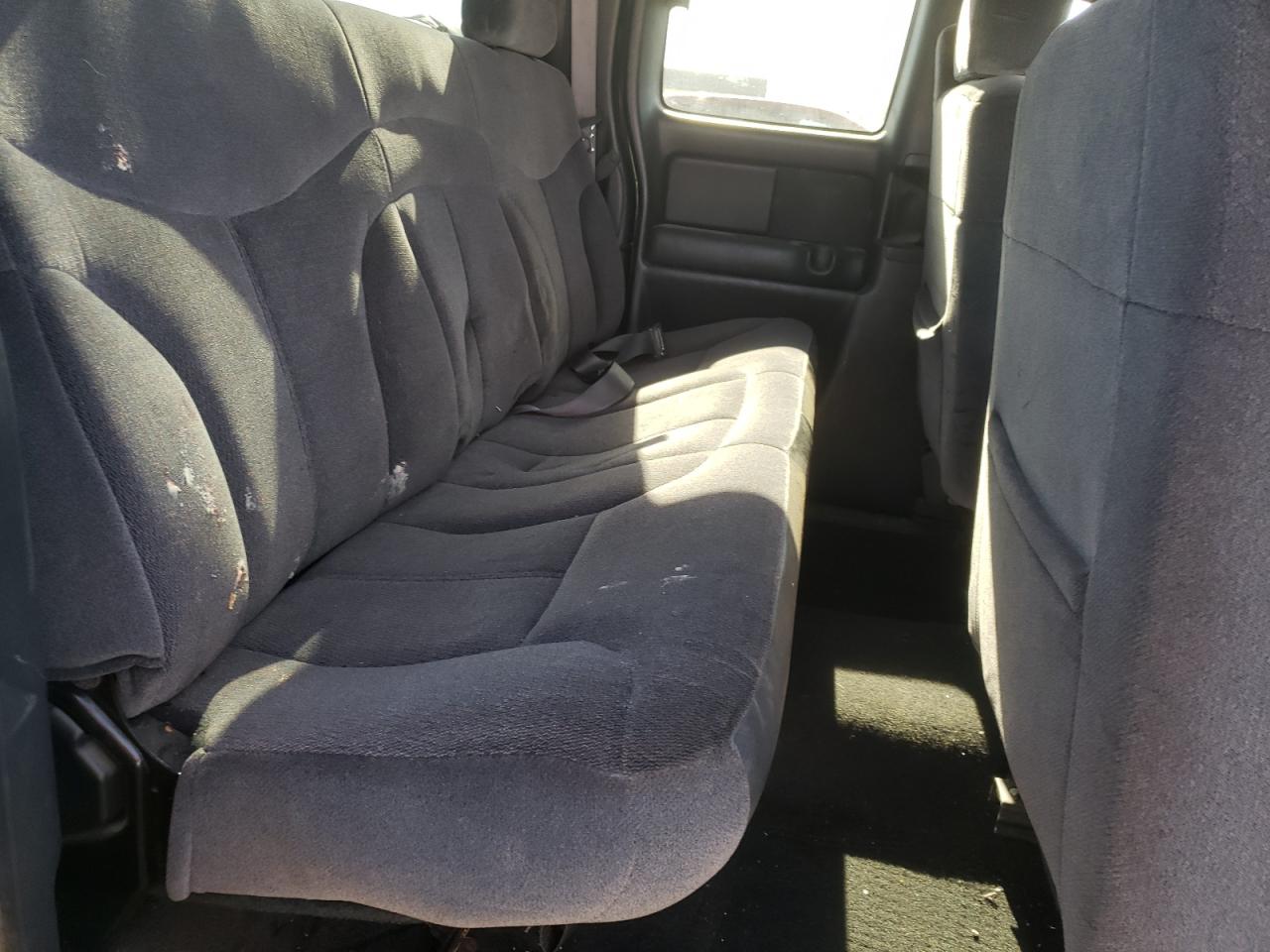 Photo 6 from auction – 2002 GMC NEW SIERRA with VIN 2GTEK19T621197590