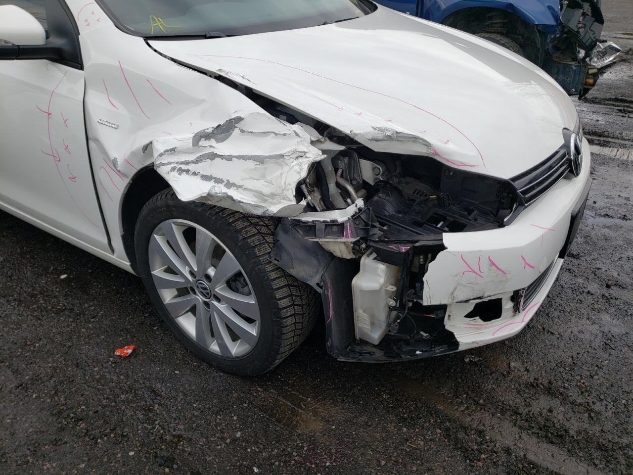 Photo 9 from auction – 2013 VOLKSWAGEN GOLF with VIN WVWDA7AJ3DW136558
