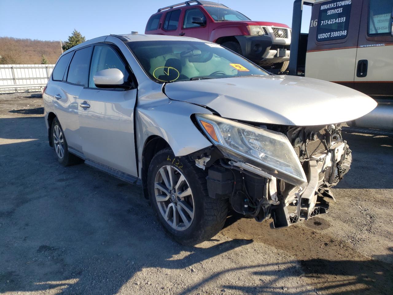 NISSAN PATHFINDER 2013 with VIN 5N1AR2MM3DC613345 - Photo from auction