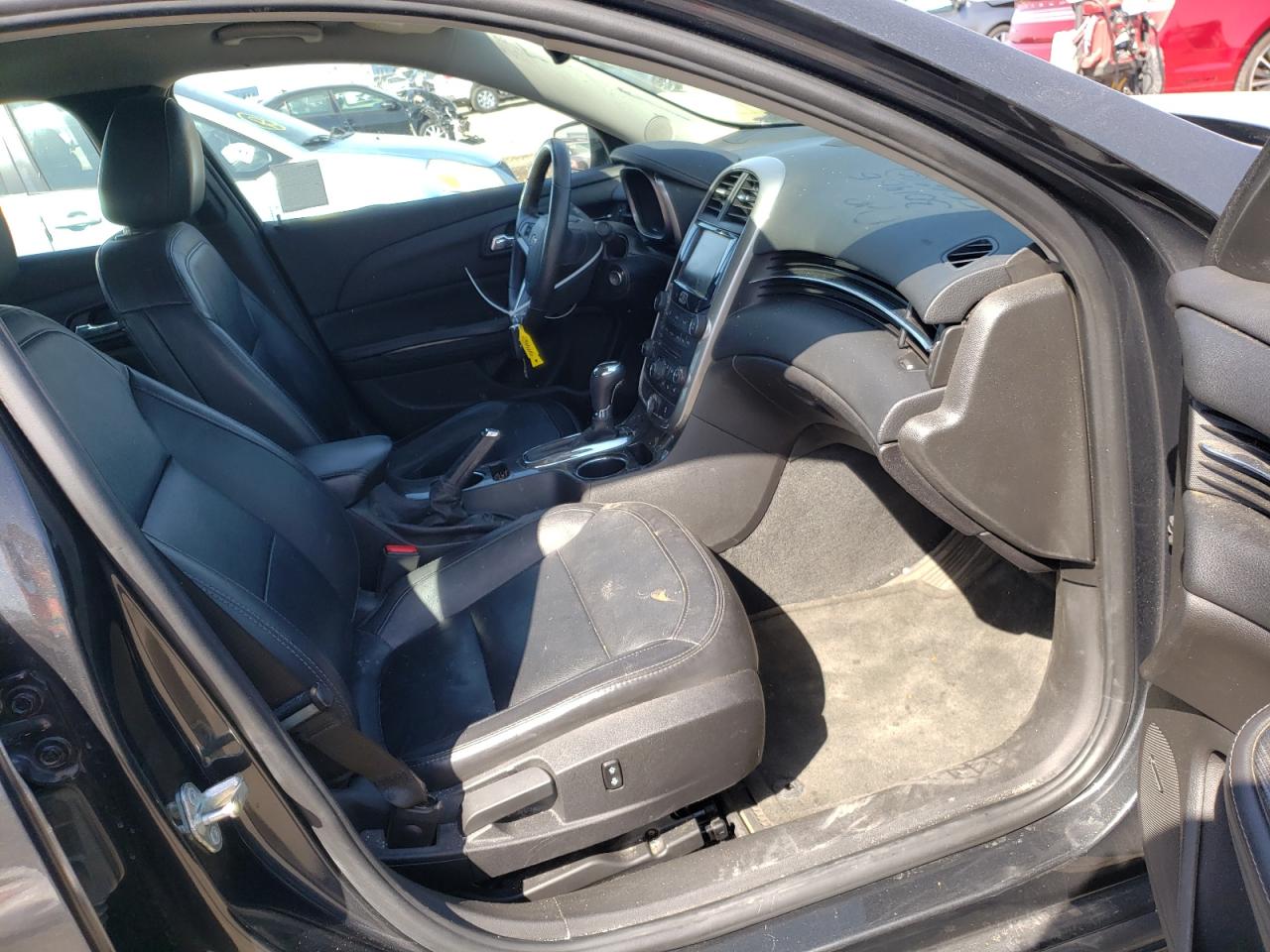 Photo 5 from auction – 2015 CHEVROLET MALIBU 2LT with VIN 1G11D5SL3FF206490