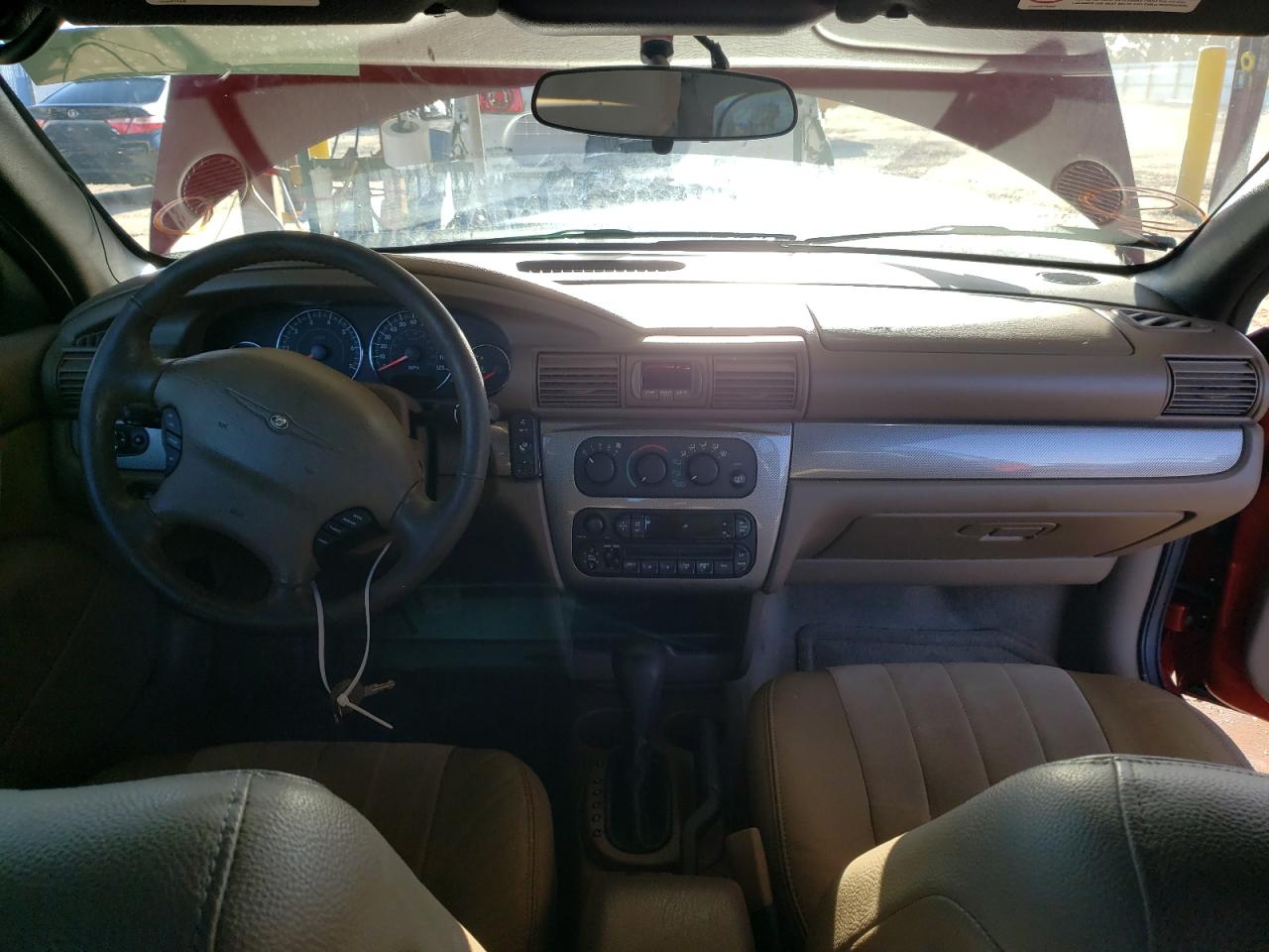 Photo 9 from auction – 2004 CHRYSLER SEBRING LX with VIN 1C3EL55RX4N399109
