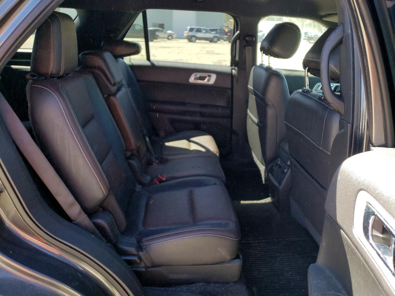 Photo 6 from auction – 2015 FORD EXPLORER S with VIN 1FM5K8GT9FGB22978