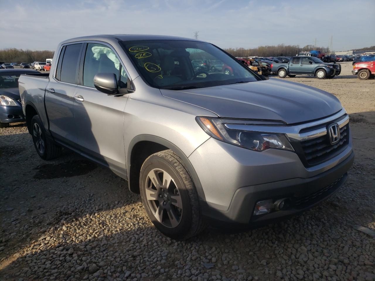 Photo 1 from auction – 2019 HONDA RIDGELINE with VIN 5FPYK3F54KB038666