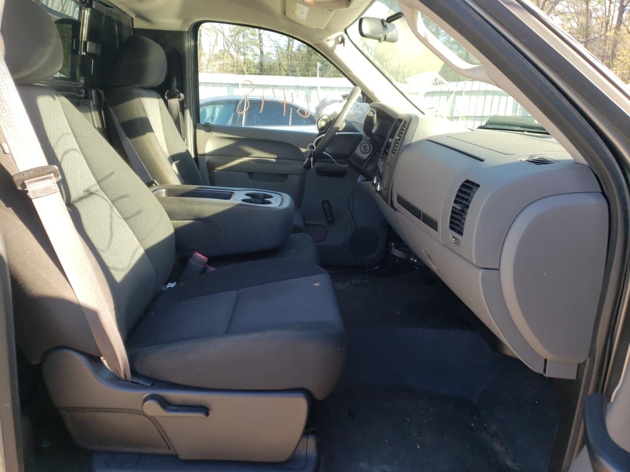 Photo 5 from auction – 2013 CHEVROLET SILVERADO with VIN 1GCNCPEX4DZ373636