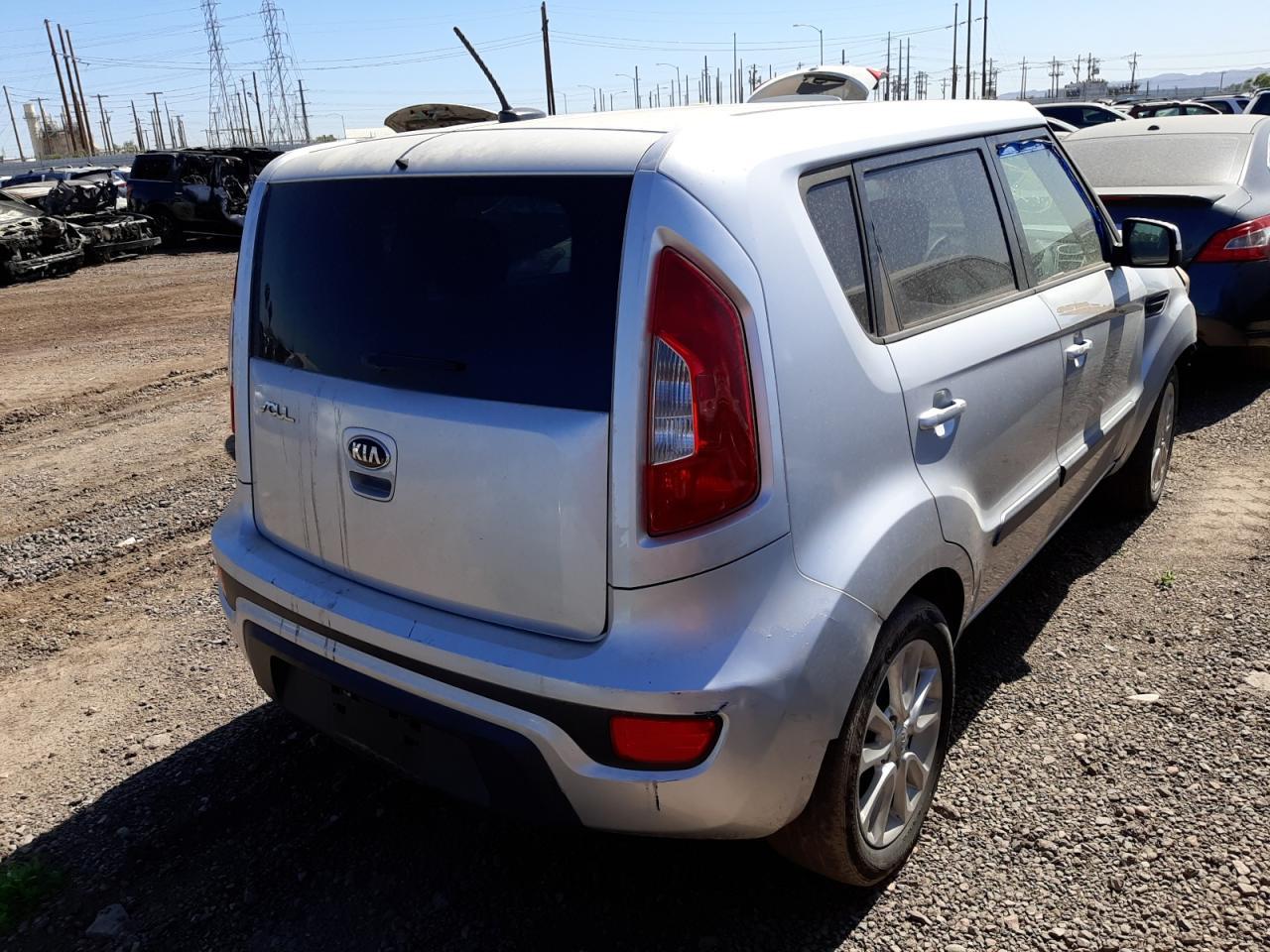 Photo 4 from auction – 2013 KIA SOUL + with VIN KNDJT2A69D7510984