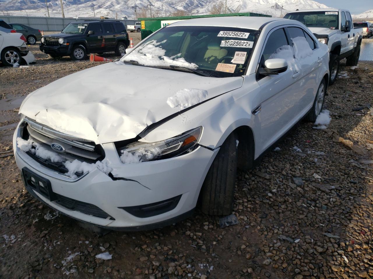 Photo 2 from auction – 2014 FORD TAURUS SEL with VIN 1FAHP2E81EG178397