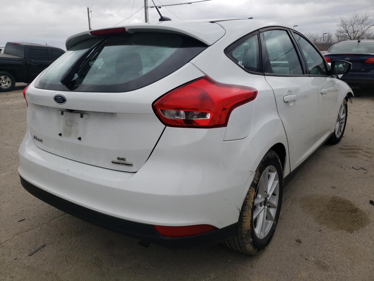 Photo 4 from auction – 2015 FORD FOCUS SE with VIN 1FADP3K23FL223160