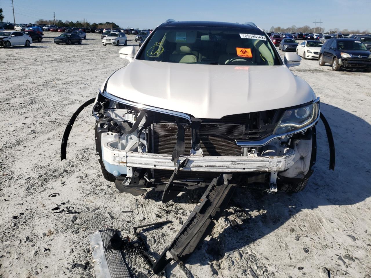 Photo 9 from auction – 2016 LINCOLN MKX RESERV with VIN 2LMTJ6LR7GBL80440