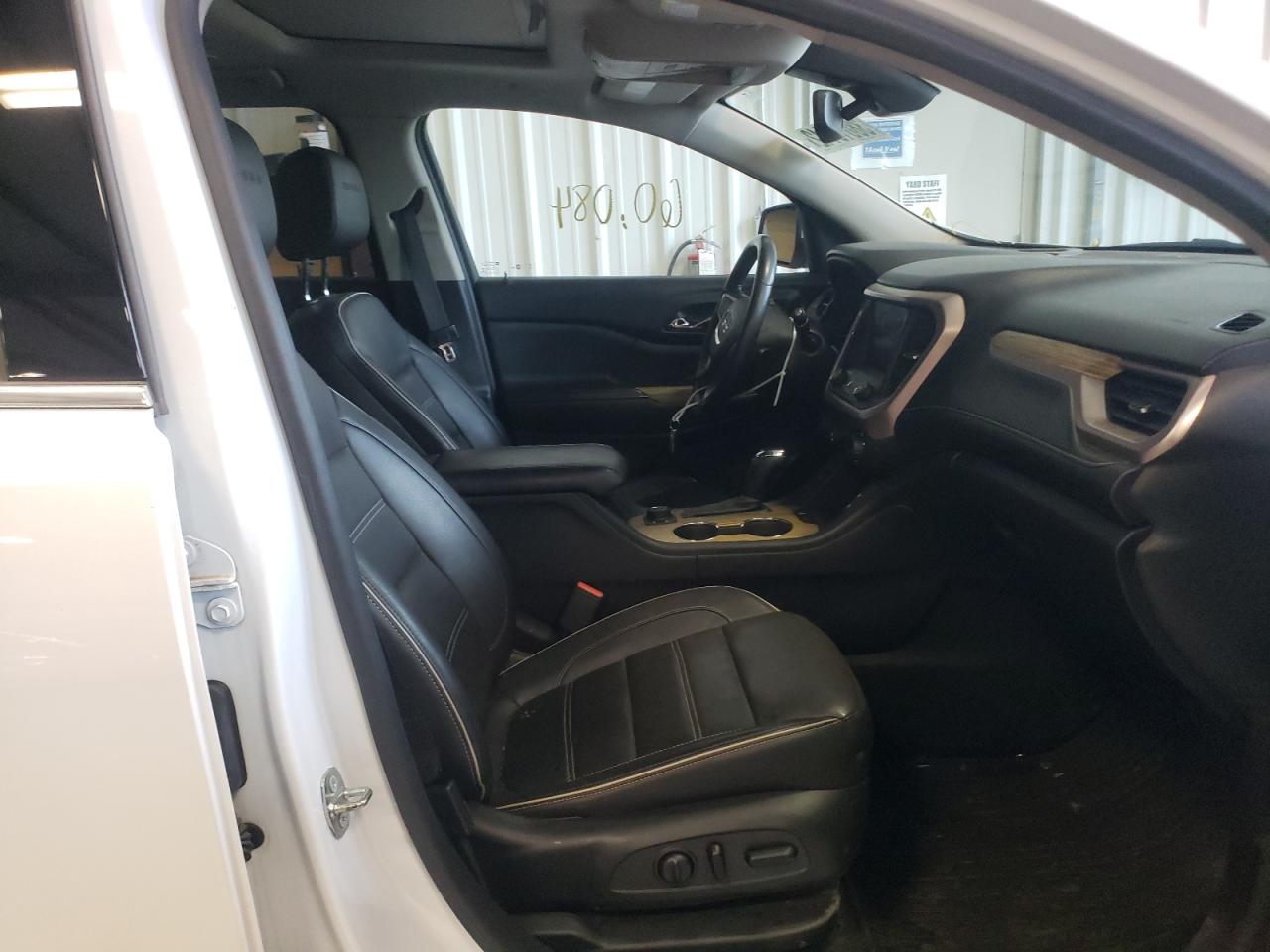 Photo 5 from auction – 2017 GMC ACADIA DEN with VIN 1GKKNXLS1HZ285027