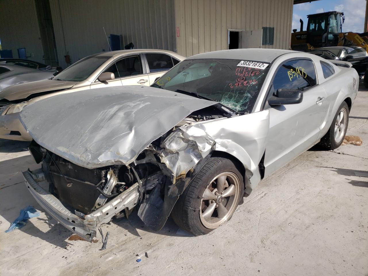 Photo 2 from auction – 2007 FORD MUSTANG with VIN 1ZVFT80N675207482