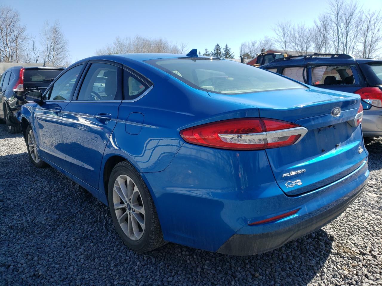 Photo 3 from auction – 2019 FORD FUSION SE with VIN 3FA6P0HDXKR245247