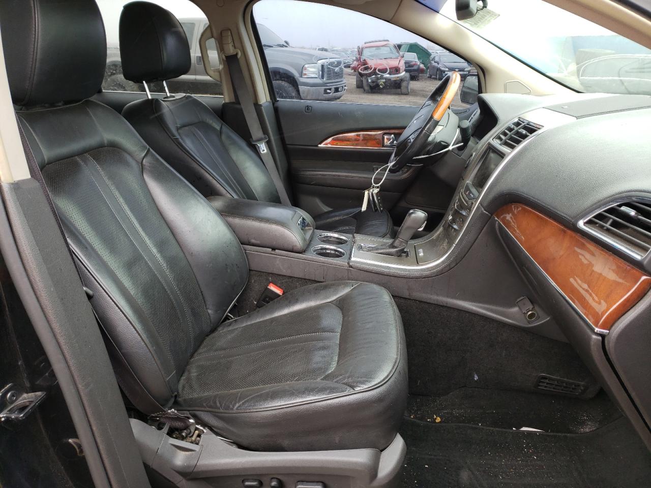 Photo 5 from auction – 2013 LINCOLN MKX with VIN 2LMDJ8JK0DBL44090