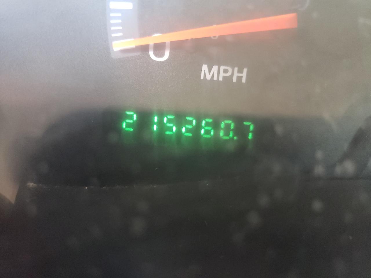Zdjęcie 8 z aukcji – 2002 FORD F150 z VIN 1FTRX17272NB13241