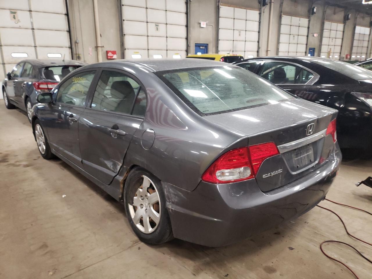 Photo 3 from auction – 2010 HONDA CIVIC LX with VIN 19XFA1F56AE084169