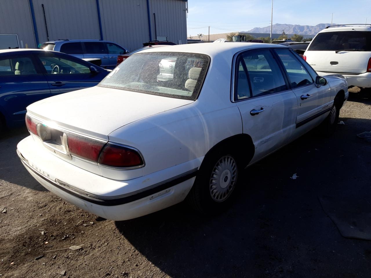 Photo 4 from auction – 1998 BUICK LESABRE CU with VIN 1G4HP52K2WH472460
