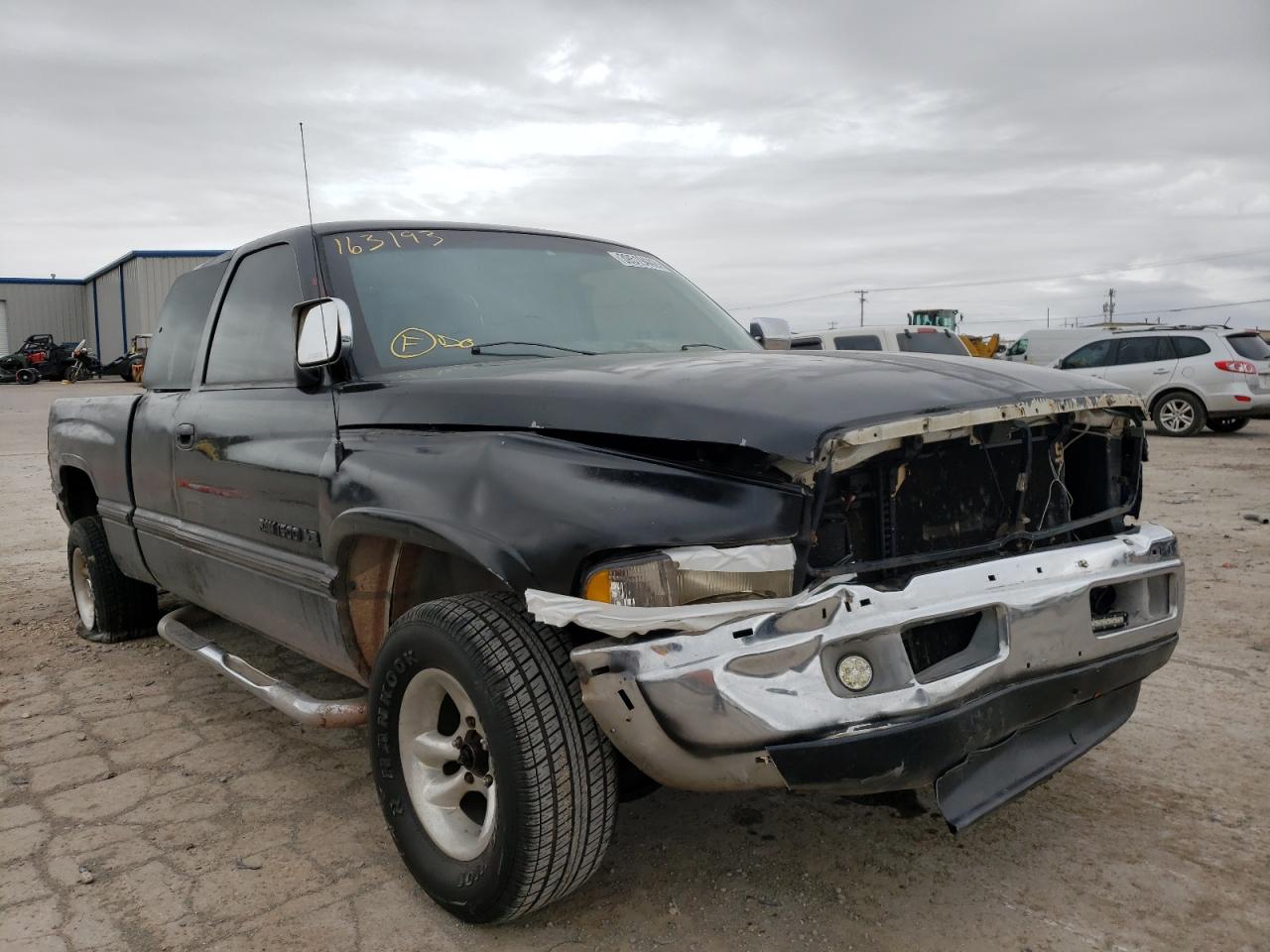 Photo 1 from auction – 1996 DODGE RAM 1500 with VIN 1B7HC13Z4TJ163193