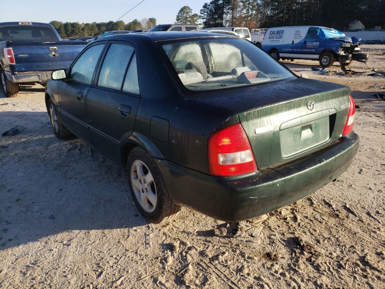 Photo 3 from auction – 2000 MAZDA PROTEGE ES with VIN JM1BJ2212Y0221585