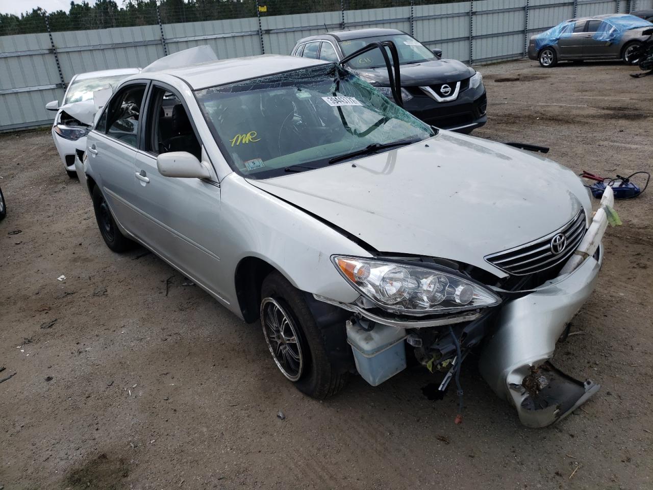TOYOTA CAMRY LE 2005 with VIN 4T1BE32K55U102707 - Photo from auction