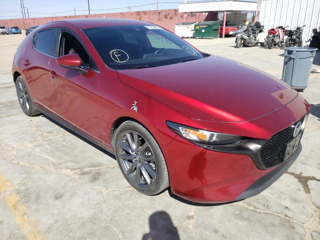 MAZDA 3 PREFERRE 2019 with VIN JM1BPAMM2K1132987 - Photo from auction