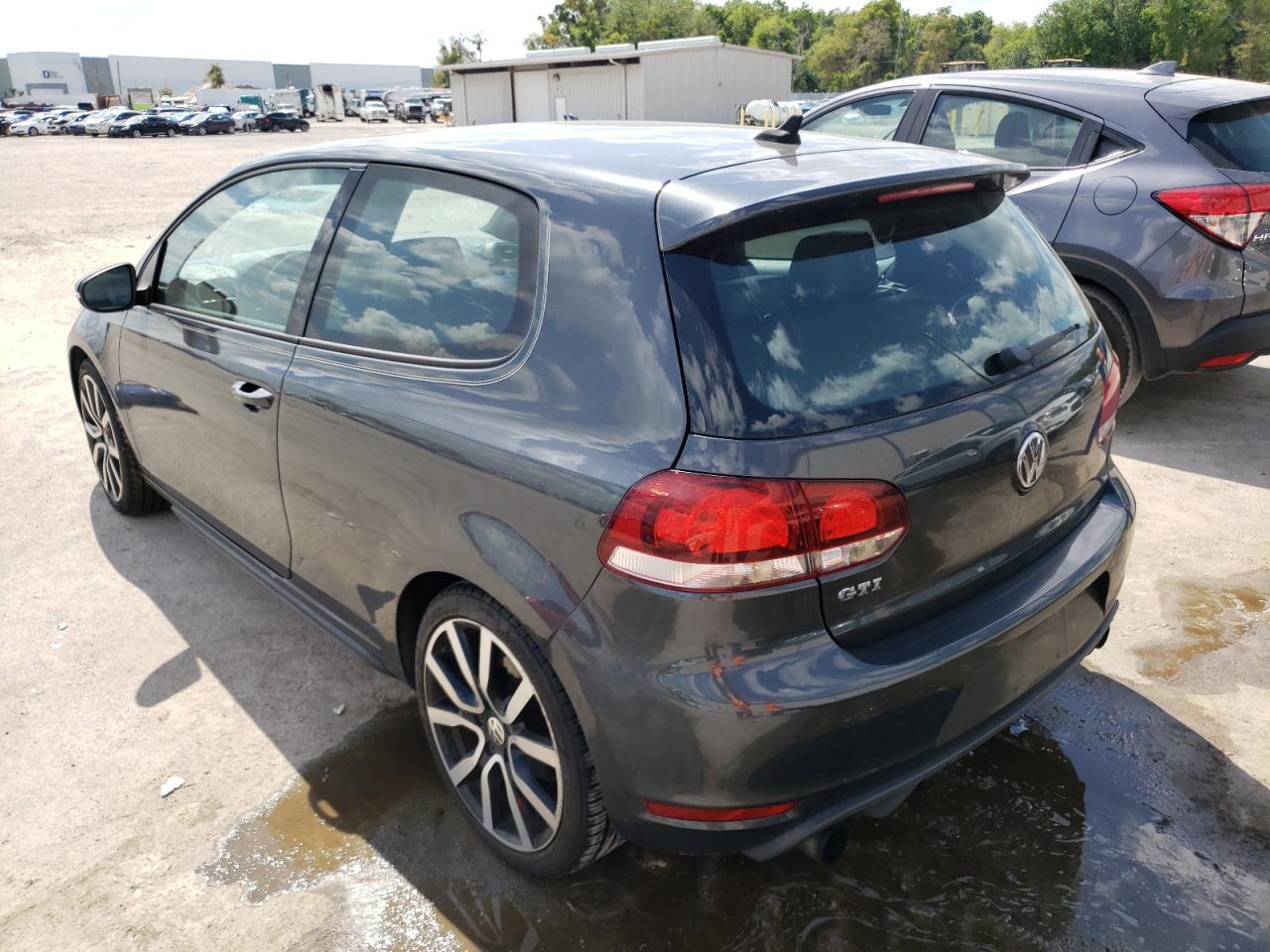 Photo 3 from auction – 2013 VOLKSWAGEN GTI with VIN WVWFD7AJ3DW072098