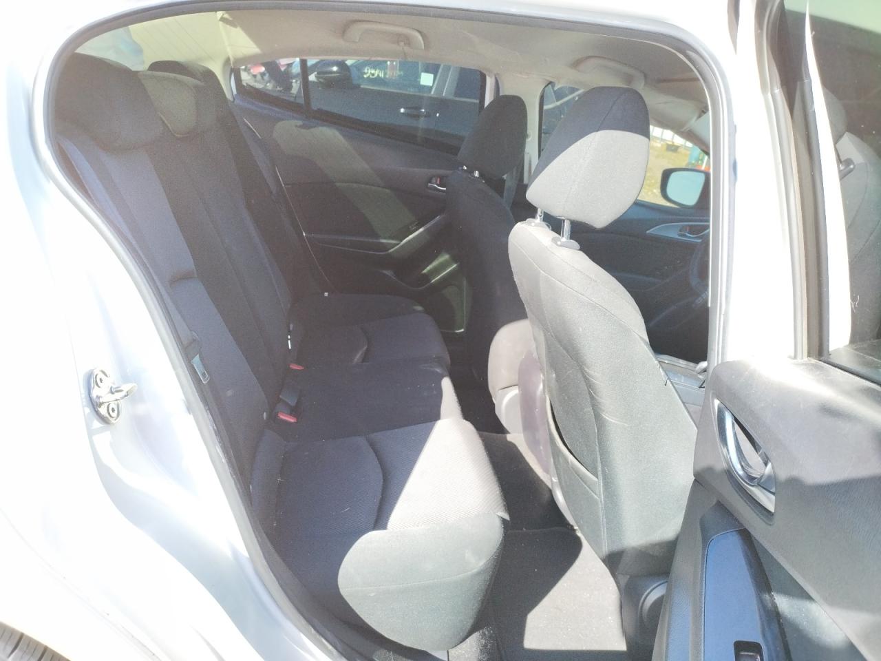 Photo 6 from auction – 2017 MAZDA 3 SPORT with VIN 3MZBN1U75HM108546