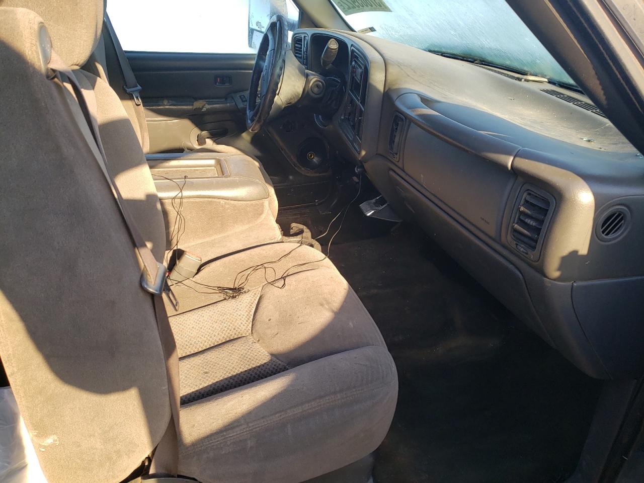 Photo 5 from auction – 2007 CHEVROLET SILVERADO with VIN 1GCHK29D27E151000