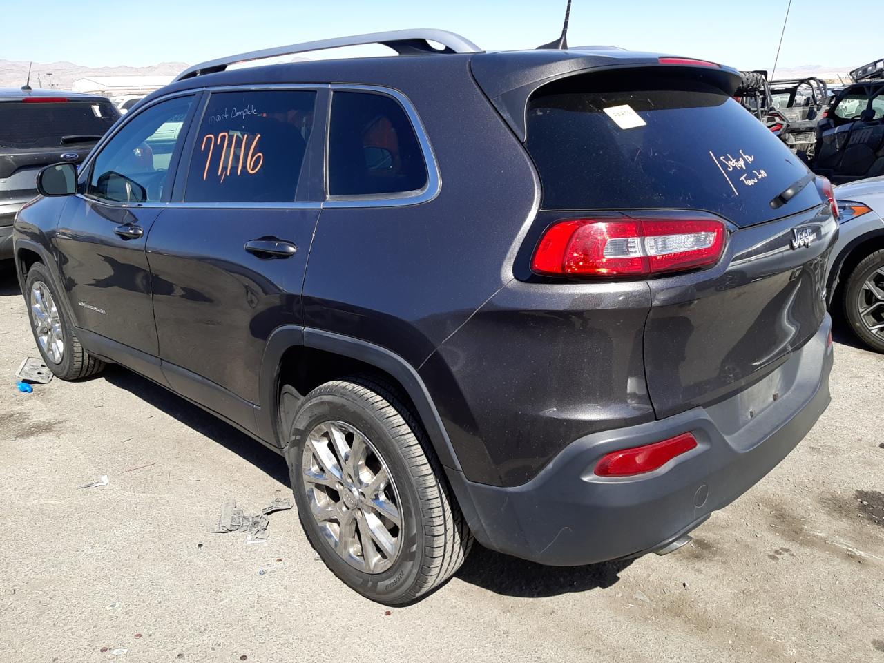 Photo 3 from auction – 2018 JEEP CHEROKEE L with VIN 1C4PJLLB5JD584643
