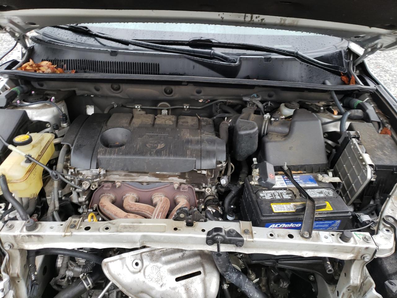 Photo 7 from auction – 2011 TOYOTA RAV4 with VIN 2T3KF4DV4BW102467