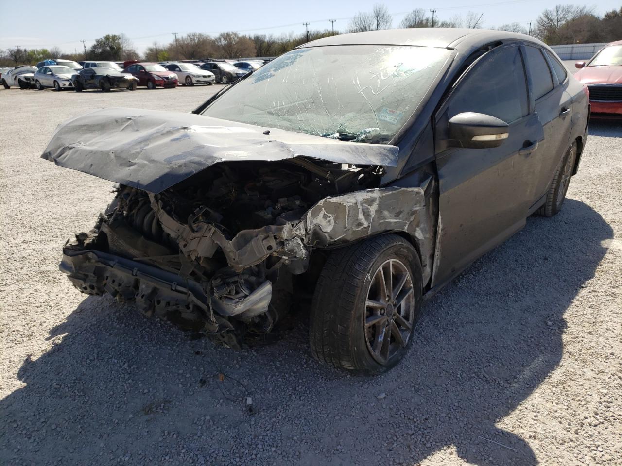 Photo 2 from auction – 2016 FORD FOCUS SE with VIN 1FADP3F23GL336537