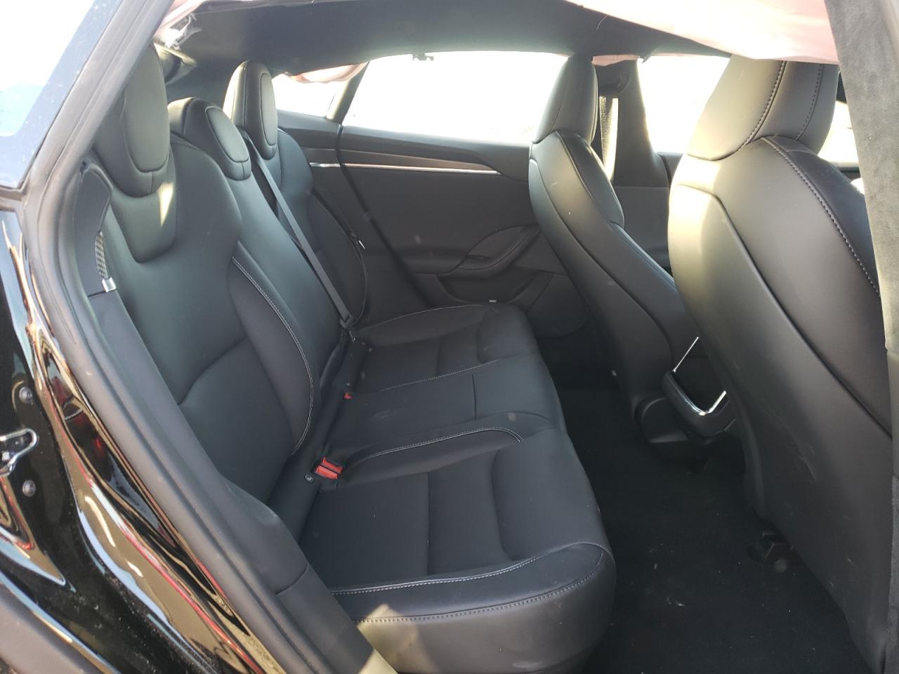 Photo 6 from auction – 2021 TESLA MODEL S with VIN 5YJSA1E64MF452629