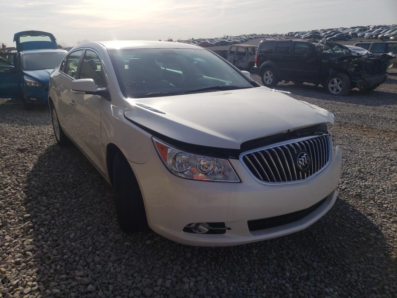 BUICK LACROSSE 2013 with VIN 1G4GC5E35DF322976 - Photo from auction