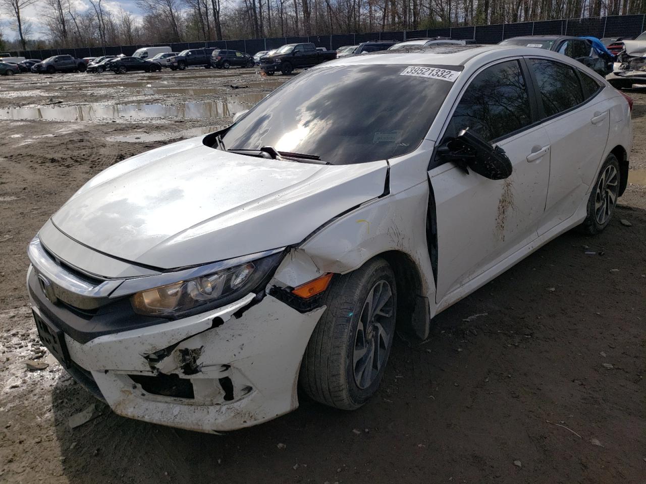 Photo 9 from auction – 2018 HONDA CIVIC EX with VIN 19XFC2F7XJE208316