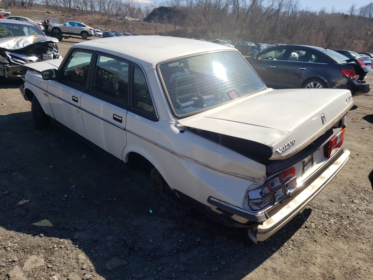 Photo 3 from auction – 1991 VOLVO 240 with VIN YV1AA8842M1436267