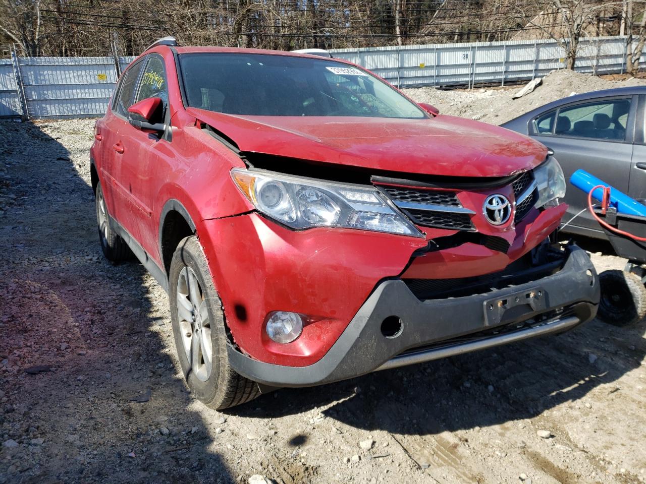 TOYOTA RAV4 XLE 2015 with VIN 2T3RFREV0FW312225 - Photo from auction