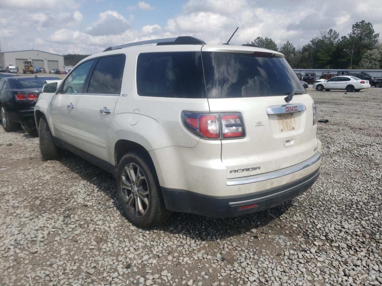 Photo 3 from auction – 2014 GMC ACADIA SLT with VIN 1GKKVRKD9EJ290498